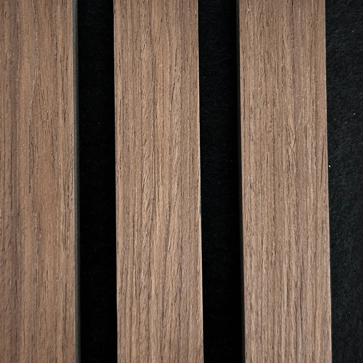 Nimara Akustikpanel prøve i røget egefinér 150 x 120 mm* Alle Akustikpaneler
