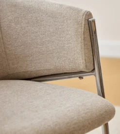 Nimara Carolina spisebordsstol i beige tekstil med chrome ben* Spisebordsstole