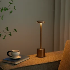 Nimara Elvis LED bordlampe bronze* Bordlamper