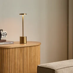 Nimara Elvis LED bordlampe guld* Bordlamper
