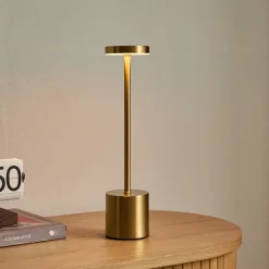 Nimara Elvis LED bordlampe guld* Bordlamper