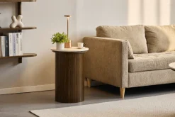 Nimara Enzo sidebord i stenbordplade med røget eg lamelfod Ø40 cm* Hjørneborde & Sengeborde|Hjørneborde & Sengeborde
