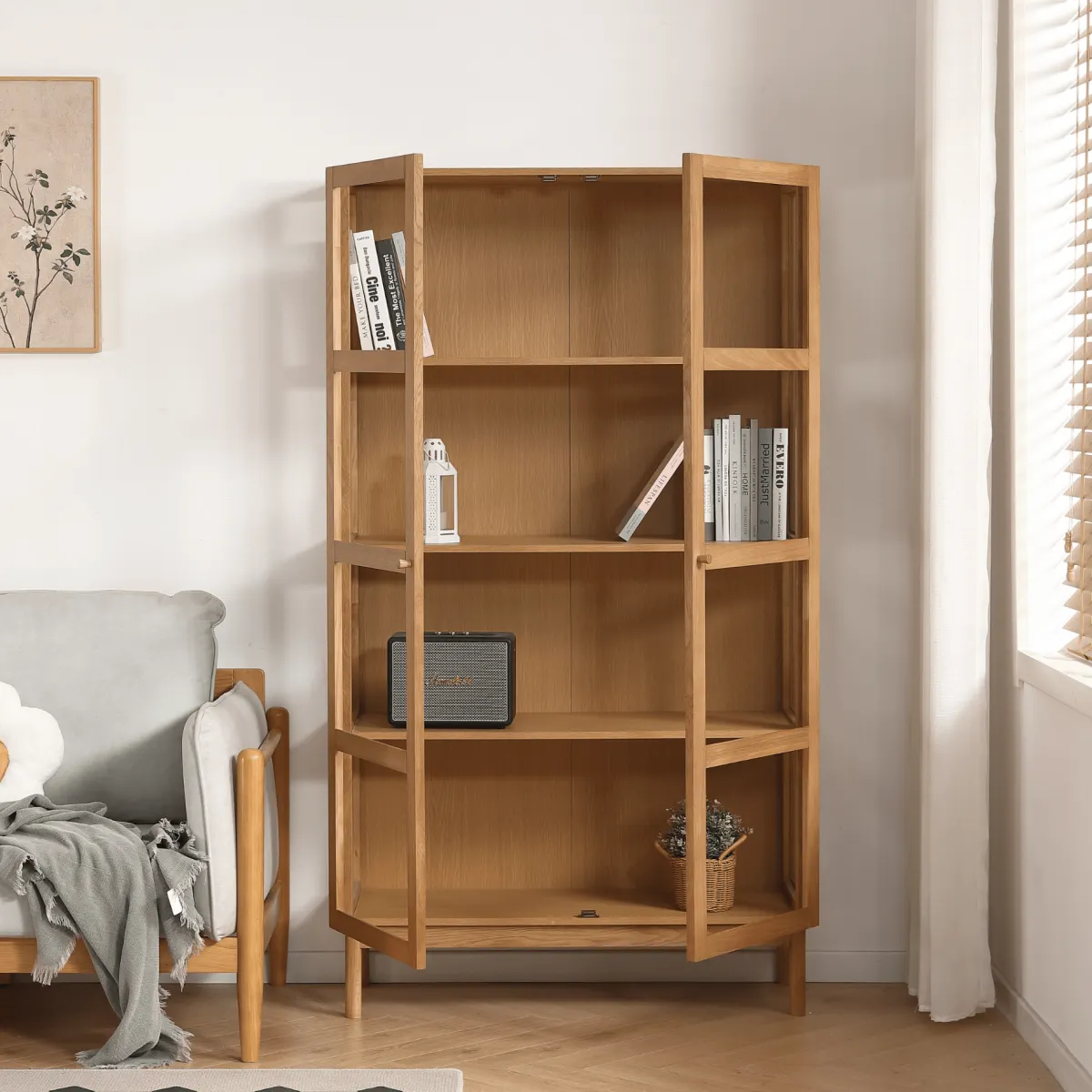 Nimara Havana egetræ vitrineskab med 2 låger - 180x40x100 cm* Vitrineskabe|Vitrineskabe