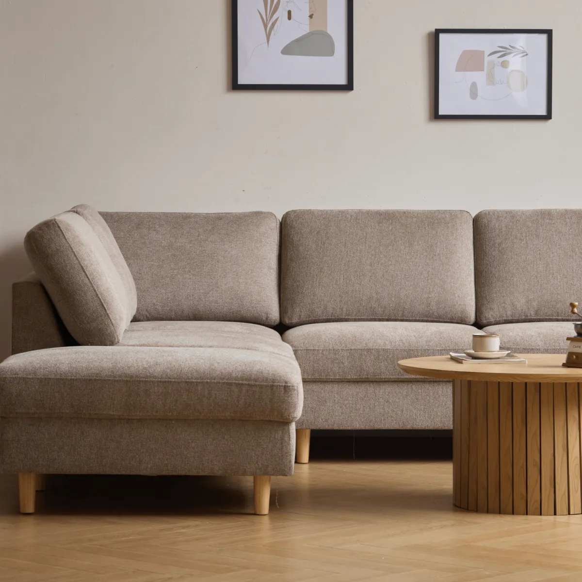 Nimara Jennifer højrevendt u-sofa i sand med chaiselong - L: 300 x D: 208 x H: 82 cm* Sofaer