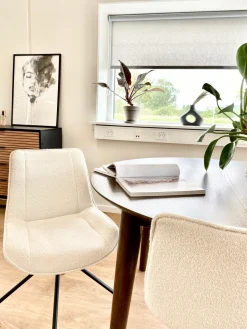 Nimara Maja spisebordsstol i hvid boucle med drejefunktion 360 grader* Spisebordsstole|Skrivebordsstole