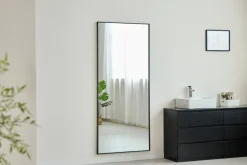 Nimara Runa firkantet helfigur spejl 80x180 cm* Spejle