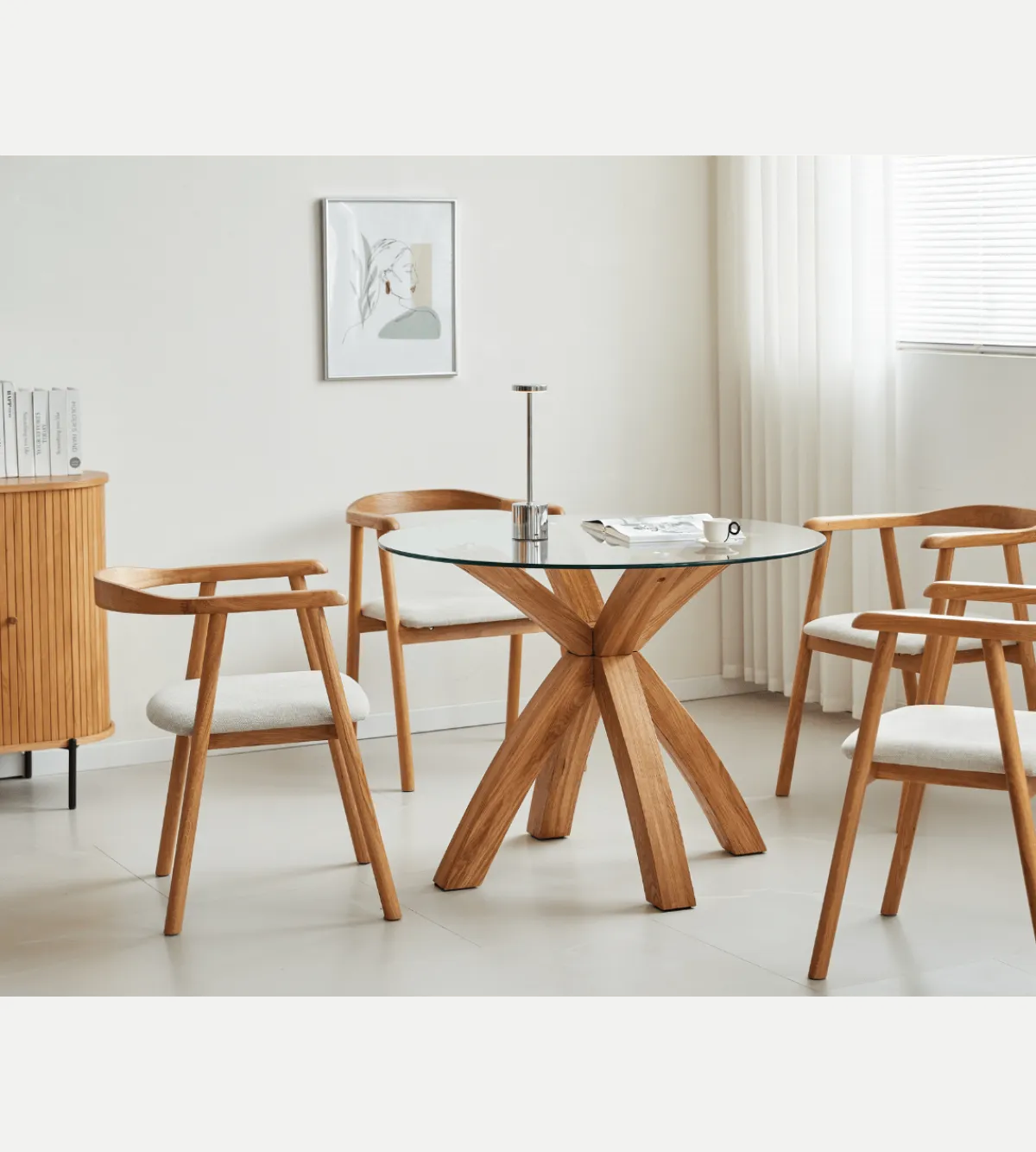 Nimara Sidney - Glas spisebord med ben i massiv egetræ Ø100 cm* Spiseborde